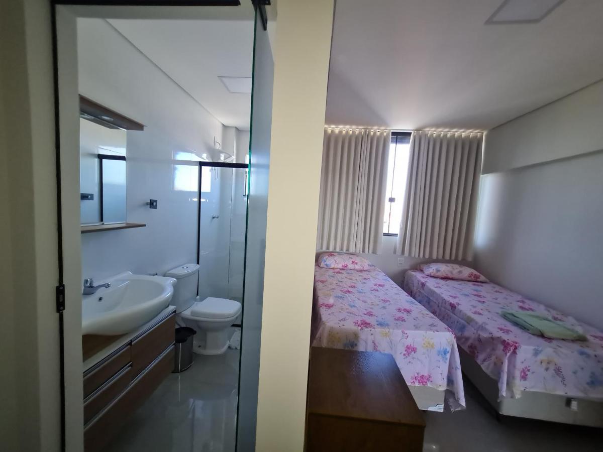 Hotel Pousada Avelar Ribeirão das Neves Exterior foto