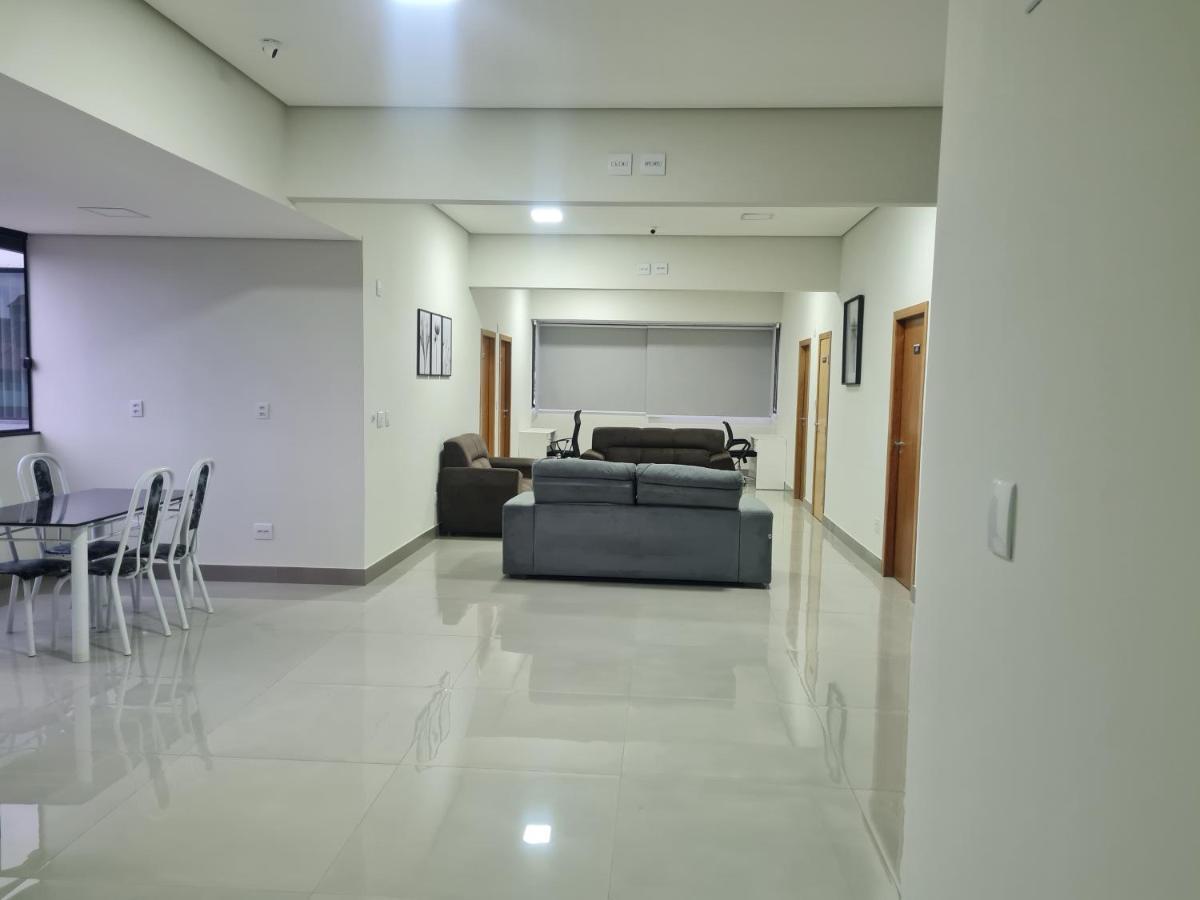 Hotel Pousada Avelar Ribeirão das Neves Exterior foto