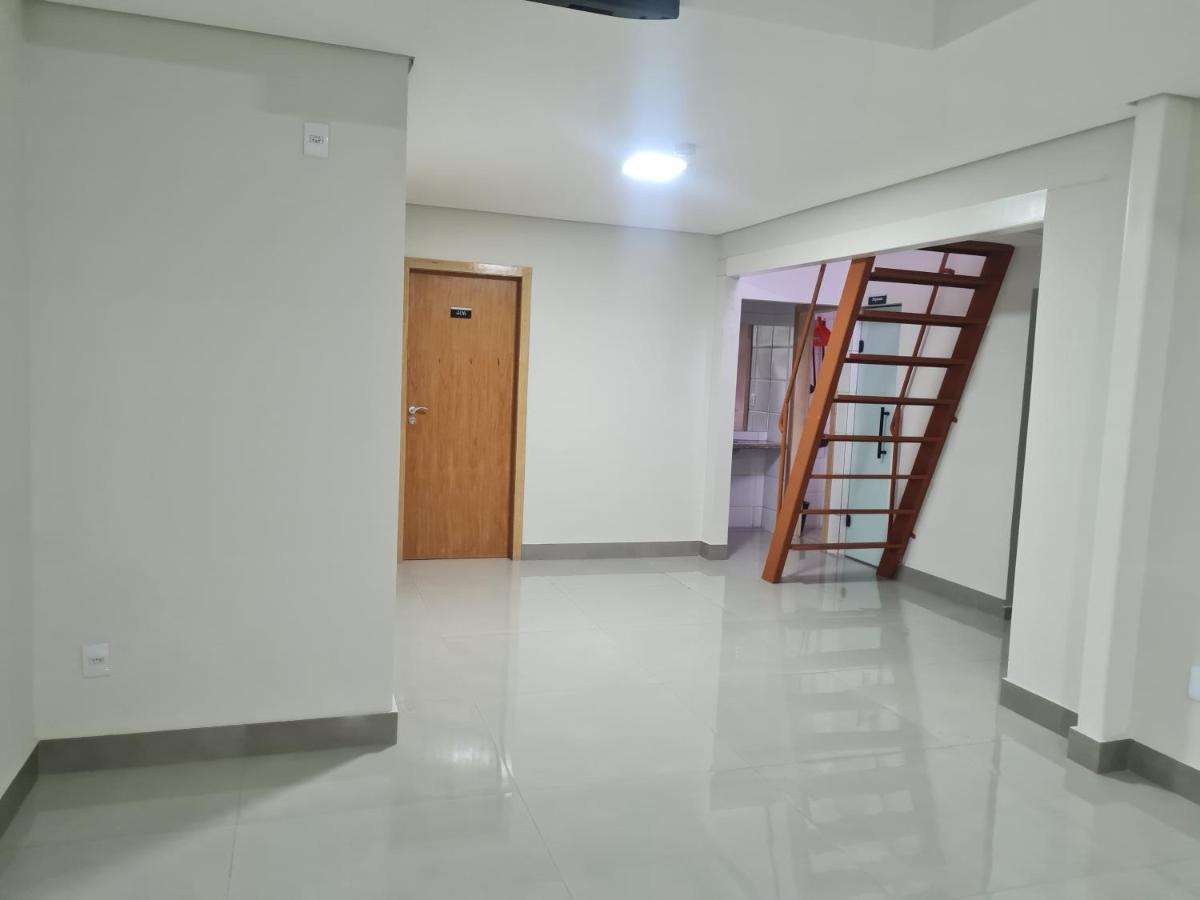 Hotel Pousada Avelar Ribeirão das Neves Exterior foto