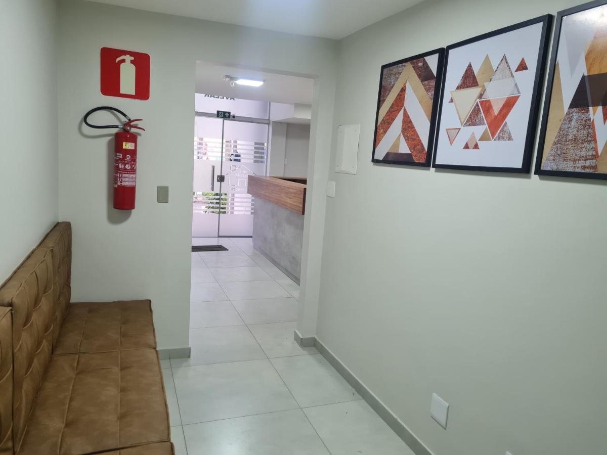 Hotel Pousada Avelar Ribeirão das Neves Exterior foto