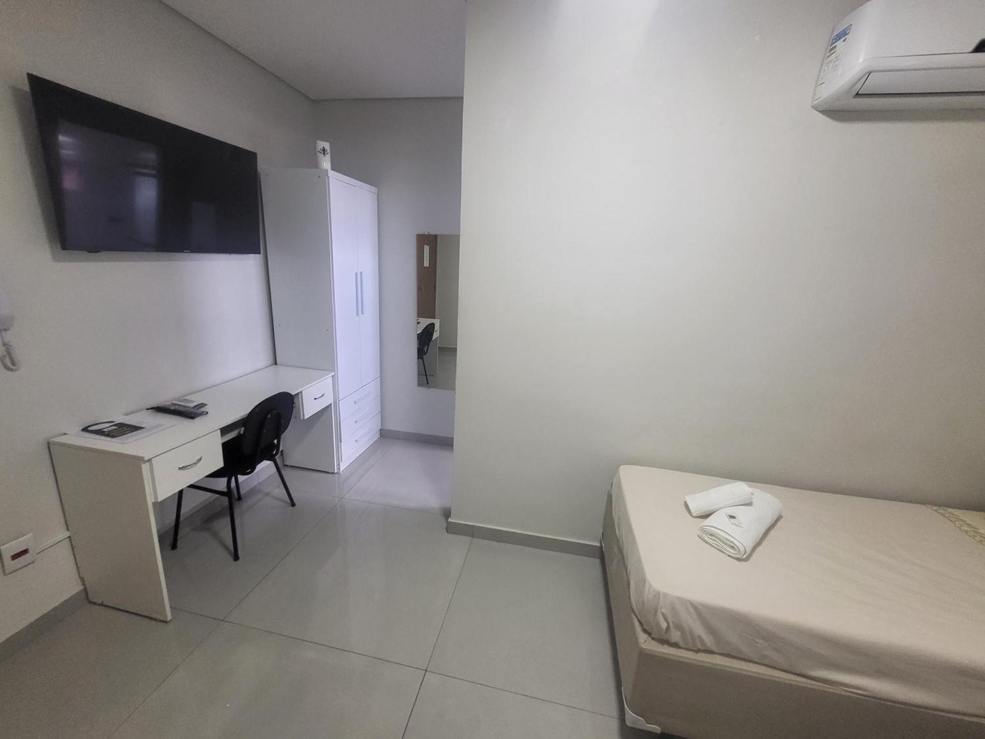 Hotel Pousada Avelar Ribeirão das Neves Exterior foto