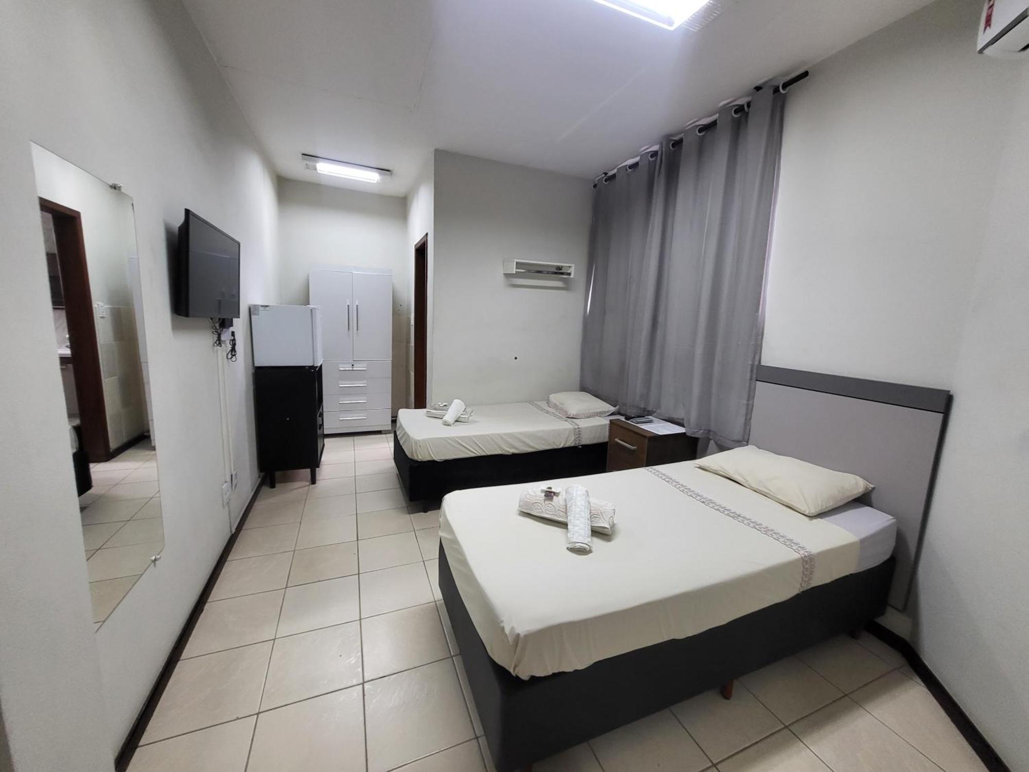 Hotel Pousada Avelar Ribeirão das Neves Exterior foto